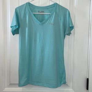 Under Armour Size Medium Semi Fitted Heat Gear Short Sleeve T Shirt